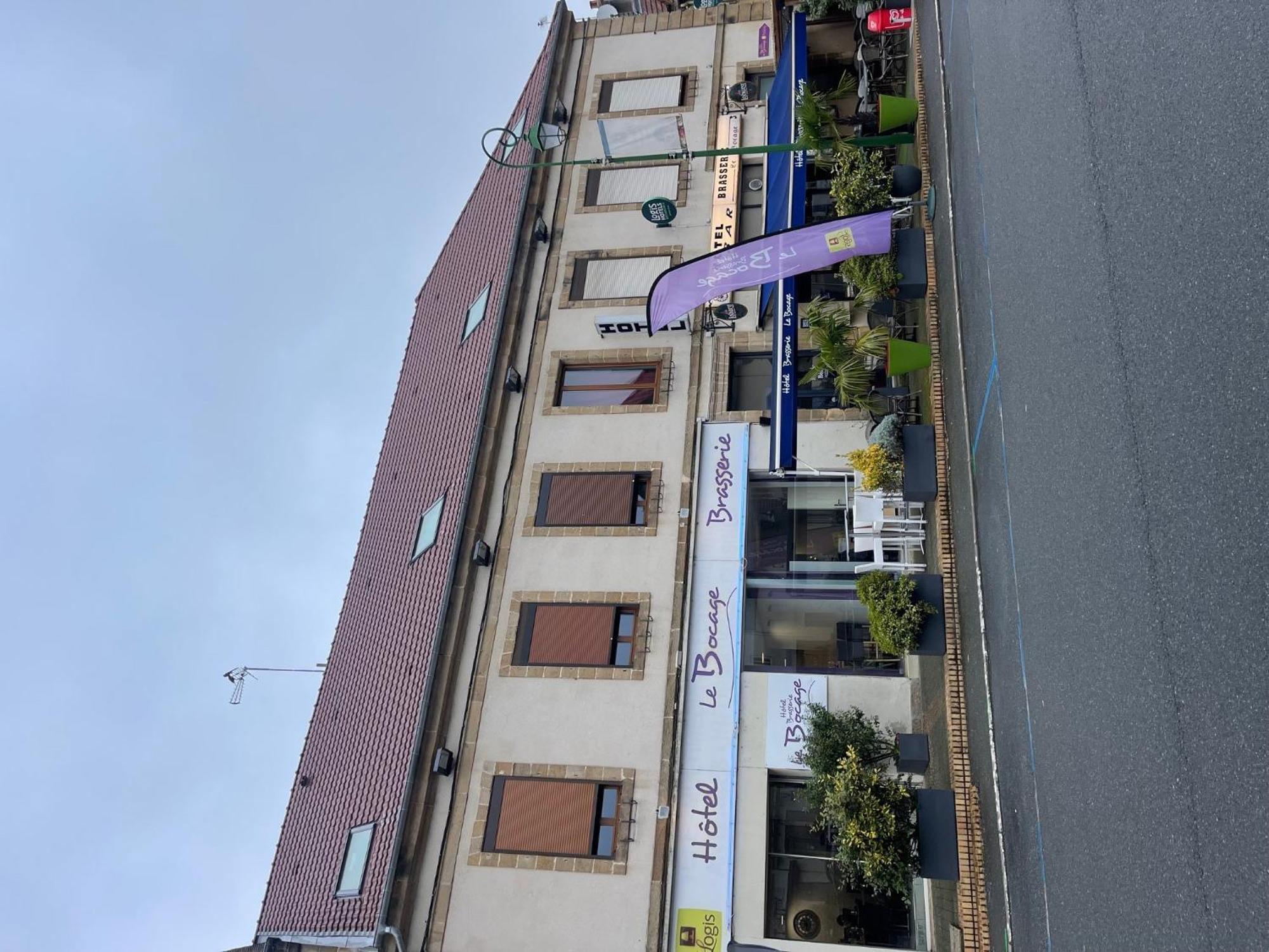 Logis Hotel Le Bocage Montmarault Bagian luar foto